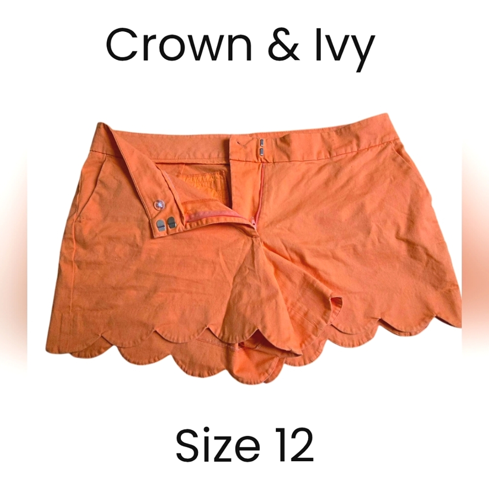 Crown & Ivy Coral Orange Scallop Shorts